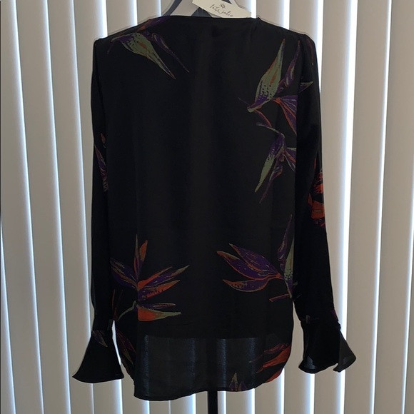Tres Jolie Blouse -  Bird of Paradise Print NWT - Picture 5 of 7